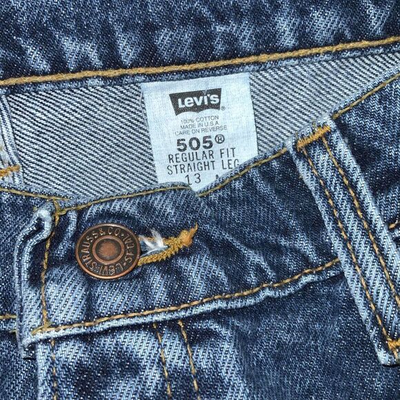 Vintage Levi’s 505 Jeans - Picture 3 of 12